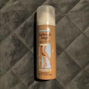 Sally Hansen airbrush